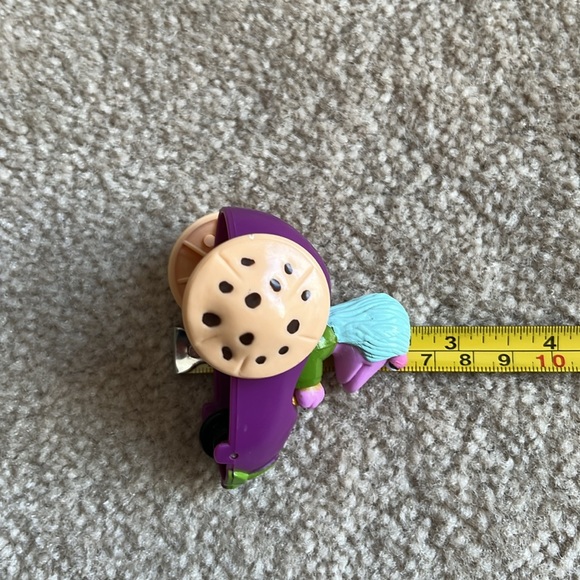 Vintage Jim Henson Fraggle Rock Mokey Eggplant Car Happy Meal Toy Action Figure - Picture 10 of 10